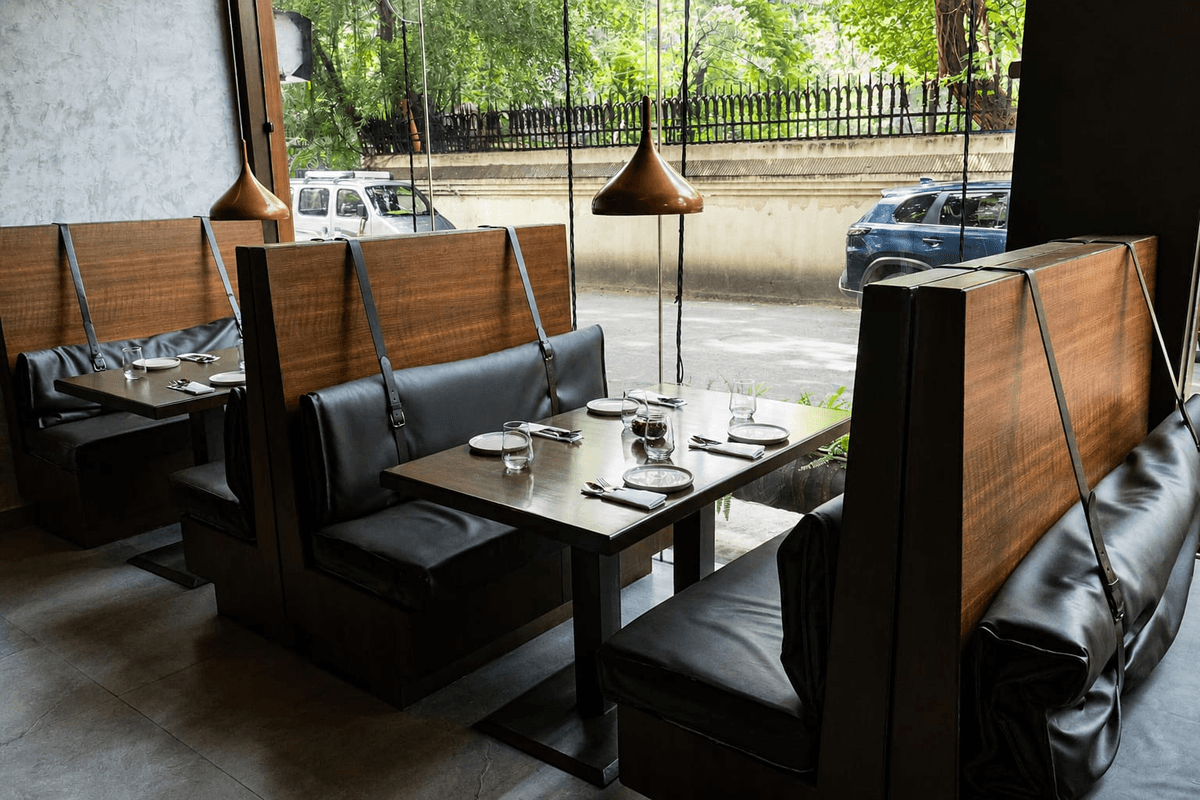 silverbeach-cafe Image 1